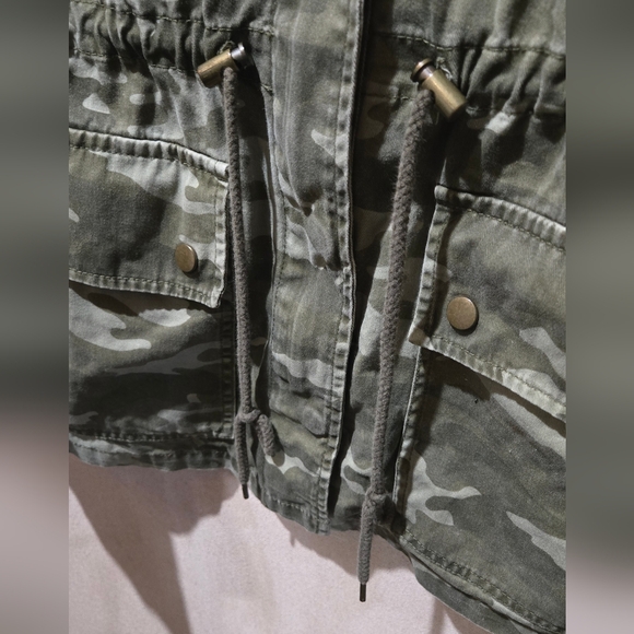 Arizona Women's Jacket Zip Snap Front Camo Camoflauge Jacket Large - Picture 3 of 7